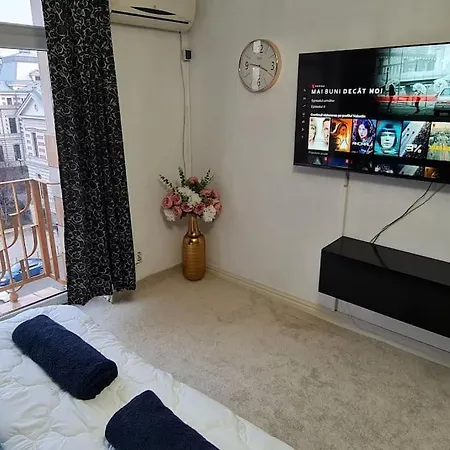 Lägenhet Luxury Studio Close To Old Town Unirii Square Very Quiet Best View Boulevard *